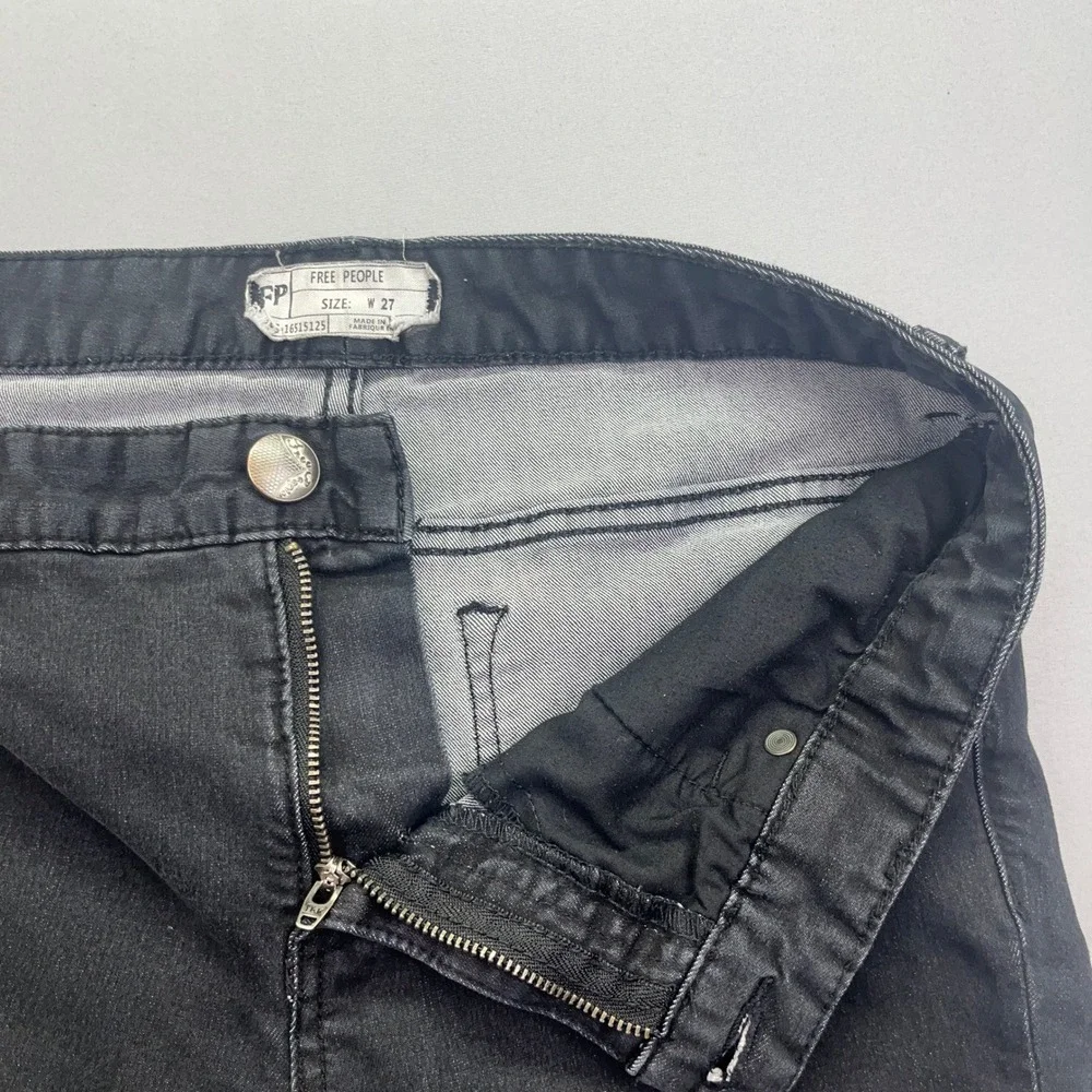 Free People Distressed Knee Skinny Jeans Dark Wash‎ Denim Sz 27 Fits 29